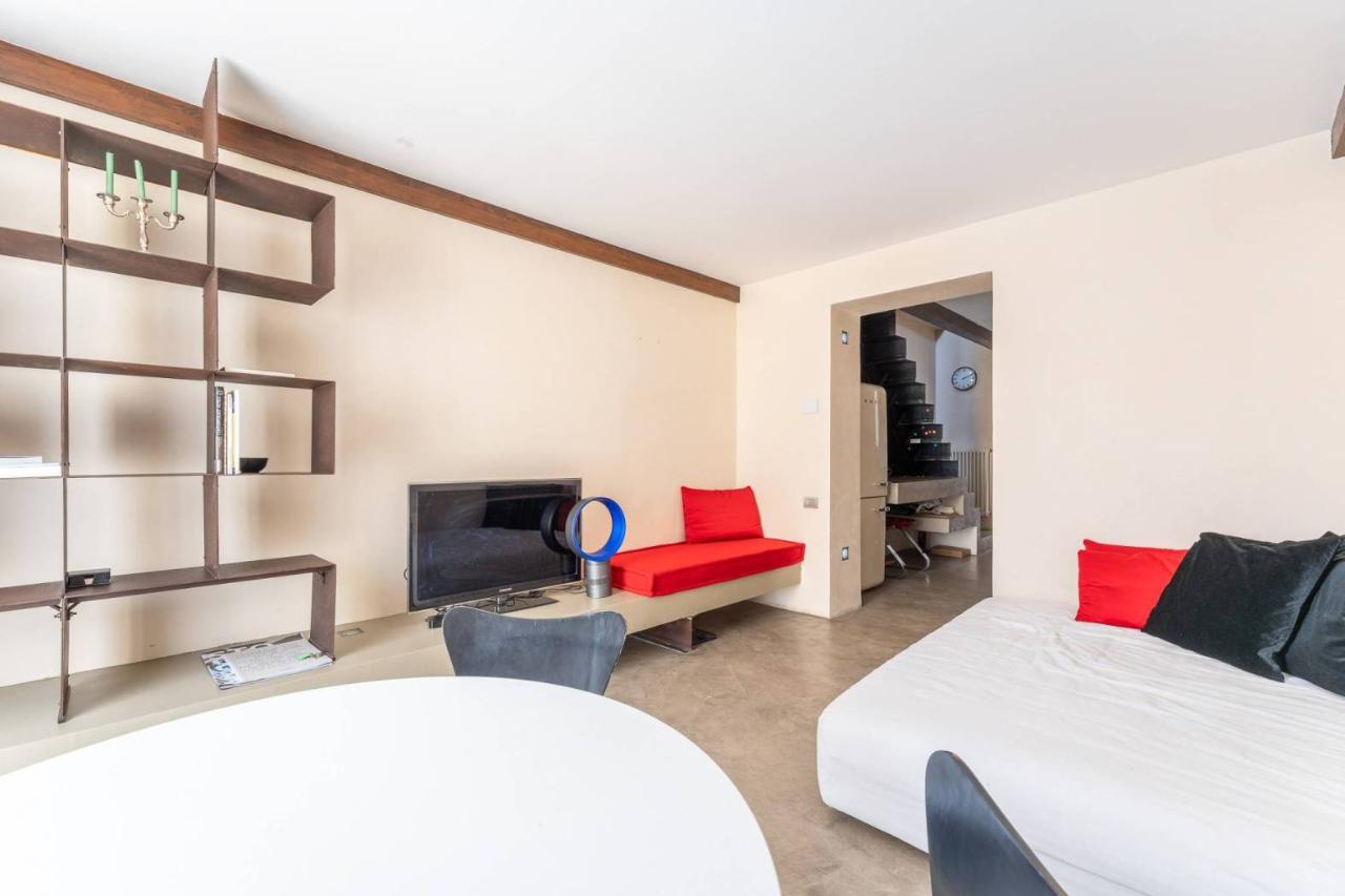 appartamento in vendita a Milano in zona XXII Marzo