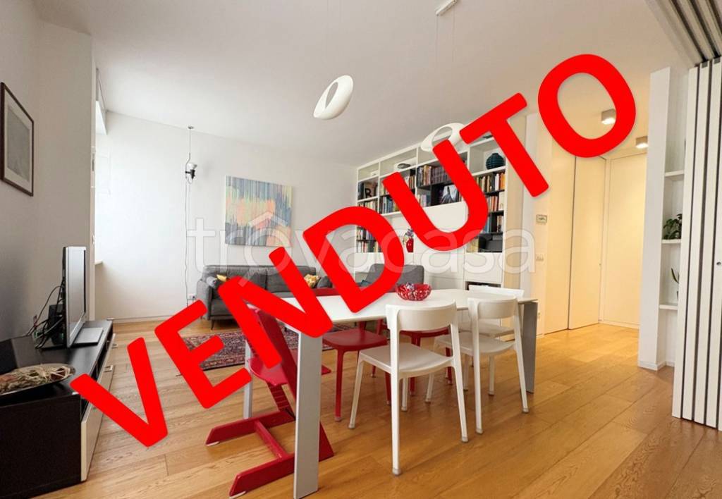 appartamento in vendita a Milano