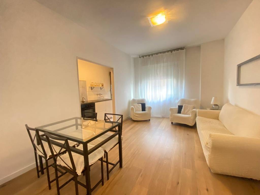 appartamento in vendita a Milano in zona Maggiolina