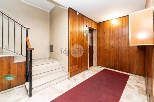 appartamento in vendita a Milano in zona Corvetto