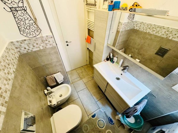 appartamento in vendita a Milano in zona Porta Genova