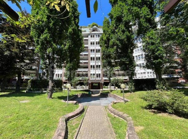 appartamento in vendita a Milano in zona San Siro