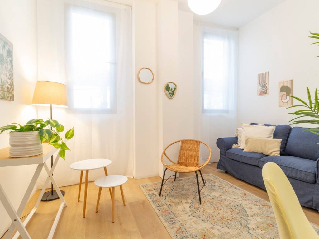 appartamento in vendita a Milano in zona Vigentino