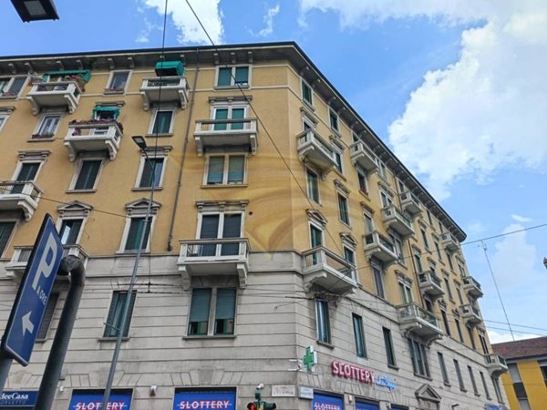 appartamento in vendita a Milano in zona Corvetto