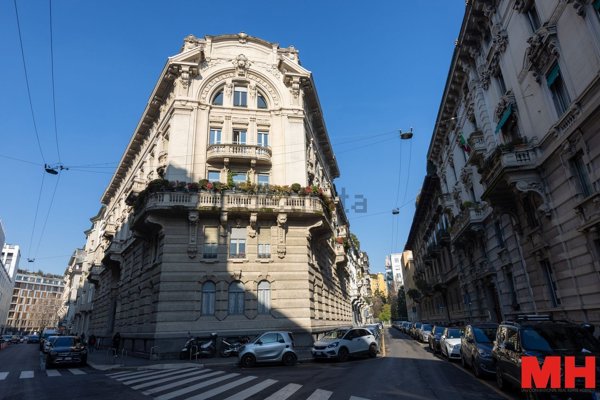 appartamento in vendita a Milano in zona Brera