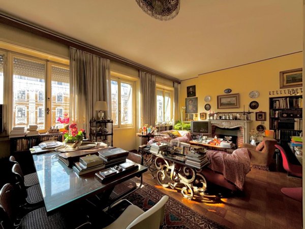 appartamento in vendita a Milano in zona Brera