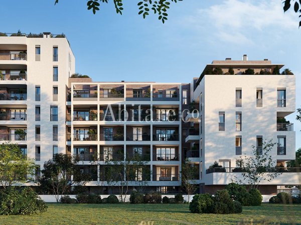 appartamento in vendita a Milano in zona Lorenteggio