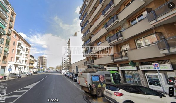 appartamento in vendita a Milano in zona Barona