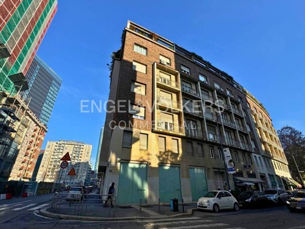 ufficio in vendita a Milano in zona Centro Direzionale
