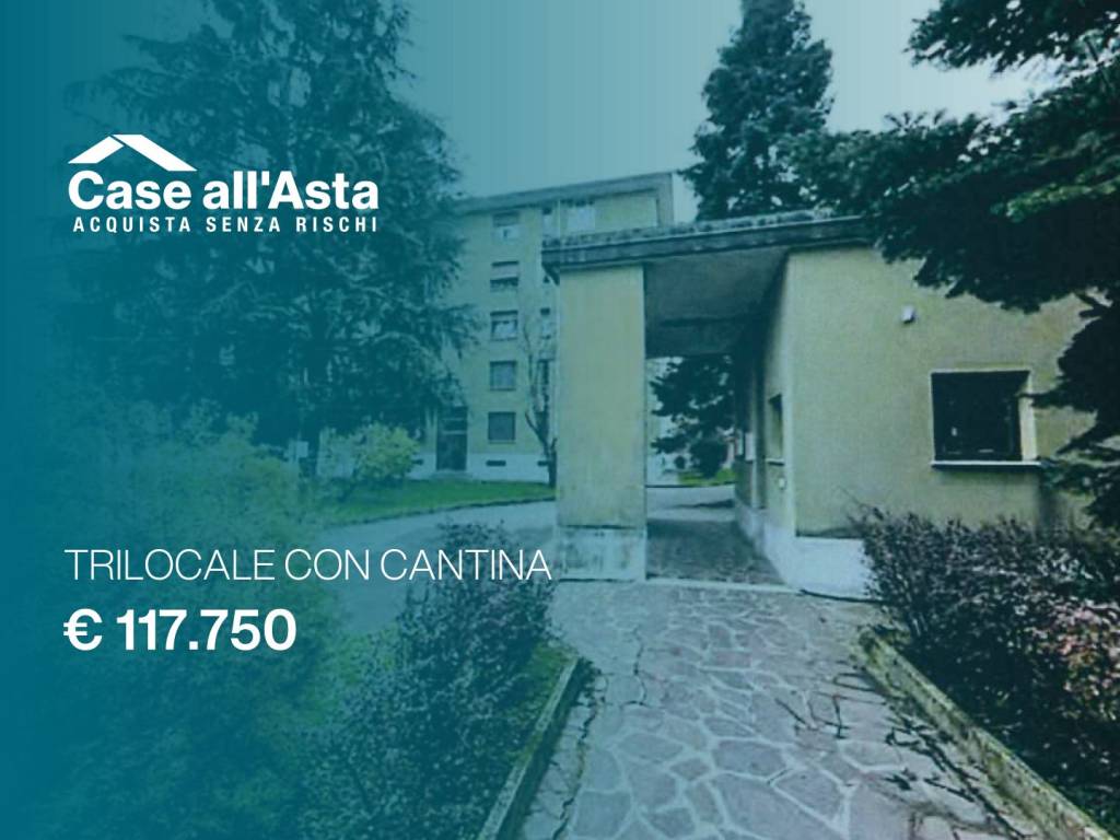 appartamento in vendita a Milano in zona Baggio