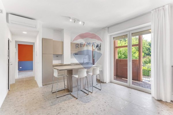 appartamento in vendita a Milano in zona Forlanini
