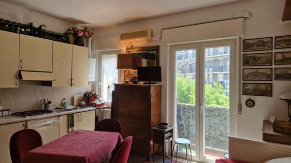 appartamento in vendita a Milano in zona Piazzale Lodi
