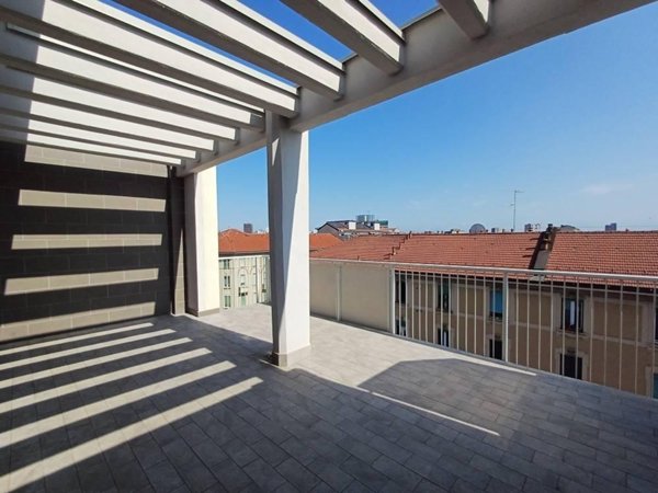appartamento in vendita a Milano in zona Isola