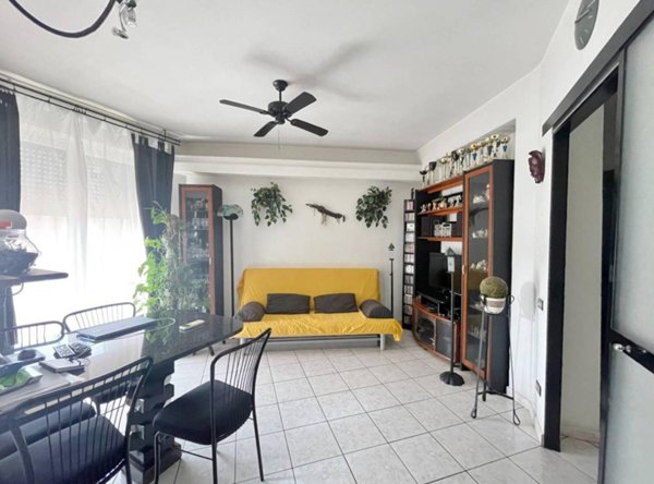appartamento in vendita a Milano in zona Ronchetto sul Naviglio