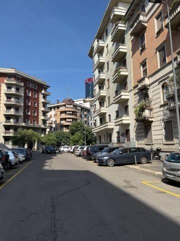 appartamento in vendita a Milano in zona Il Portello
