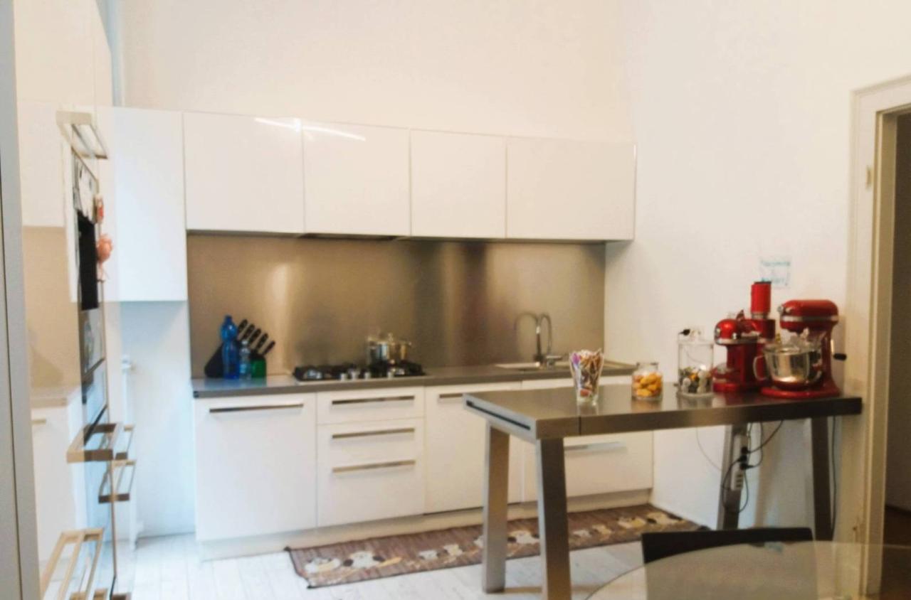 appartamento in vendita a Milano in zona Il Portello