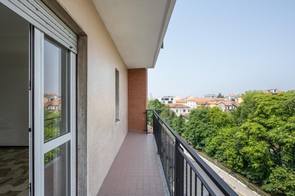 appartamento in vendita a Milano in zona Crescenzago