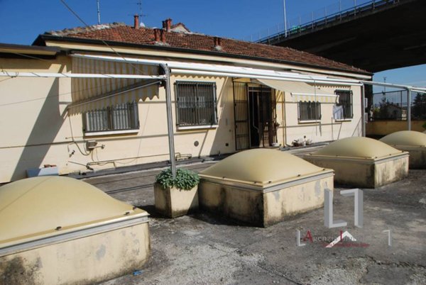 negozio in vendita a Milano in zona Ortica