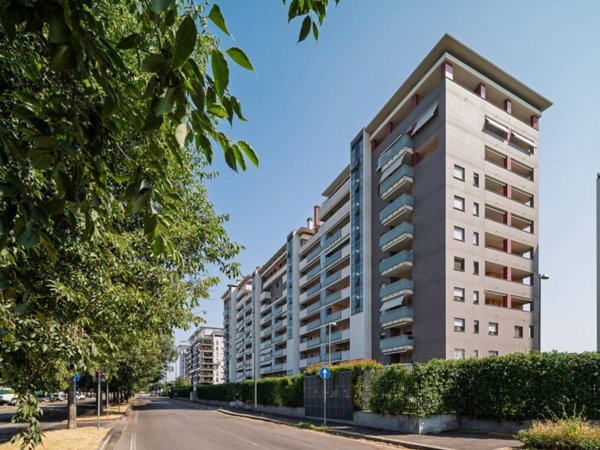 appartamento in vendita a Milano in zona Adriano