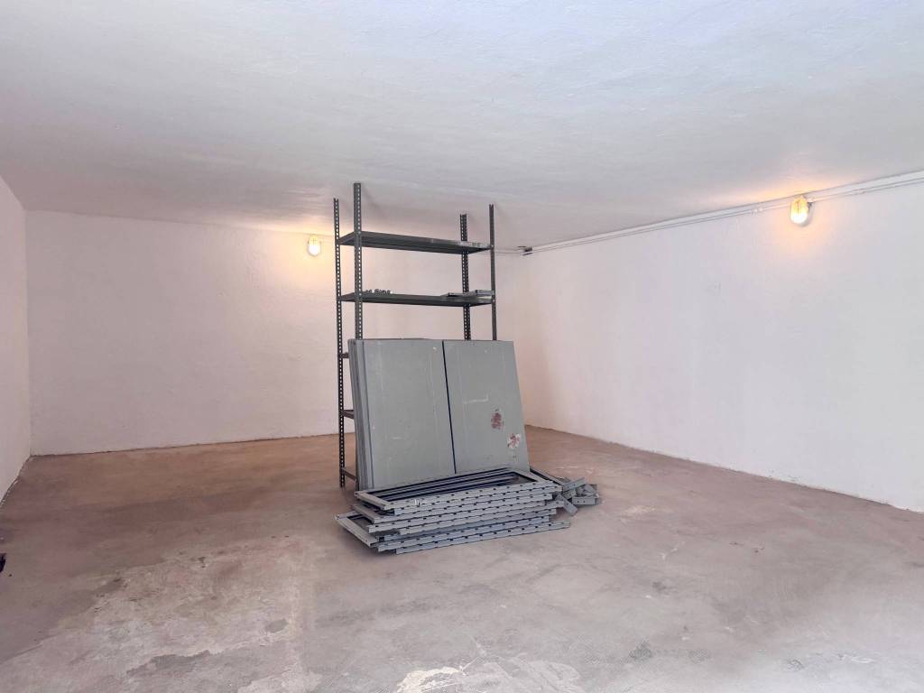 locale di sgombero in vendita a Milano in zona Maggiolina