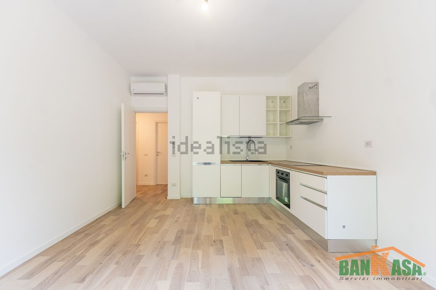 appartamento in vendita a Milano in zona Isola