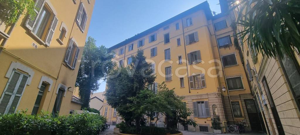 appartamento in vendita a Milano in zona Isola