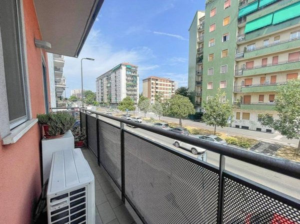 appartamento in vendita a Milano in zona Affori