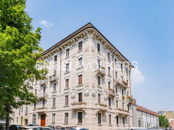 appartamento in vendita a Milano in zona Solari
