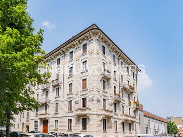 appartamento in vendita a Milano in zona Solari