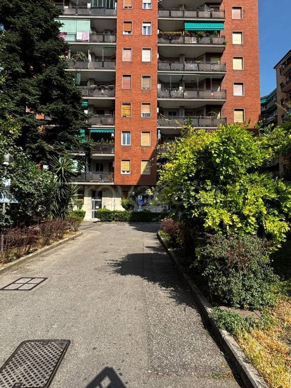 appartamento in vendita a Milano in zona Crescenzago
