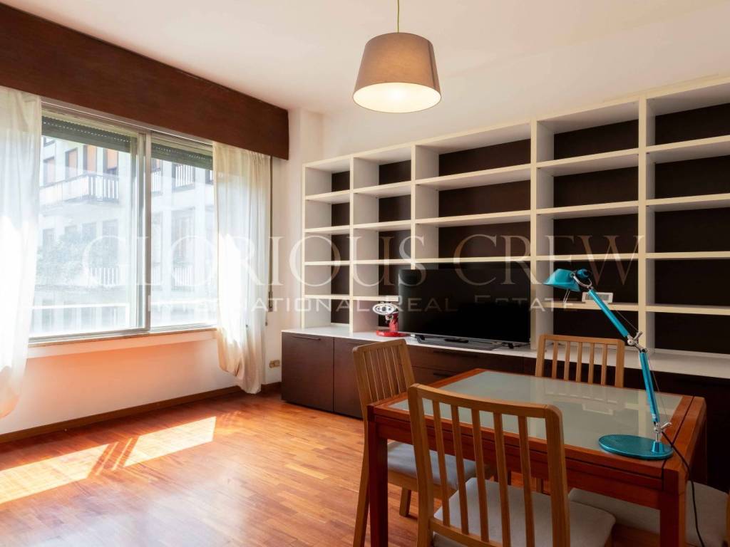appartamento in vendita a Milano in zona Porta Nuova