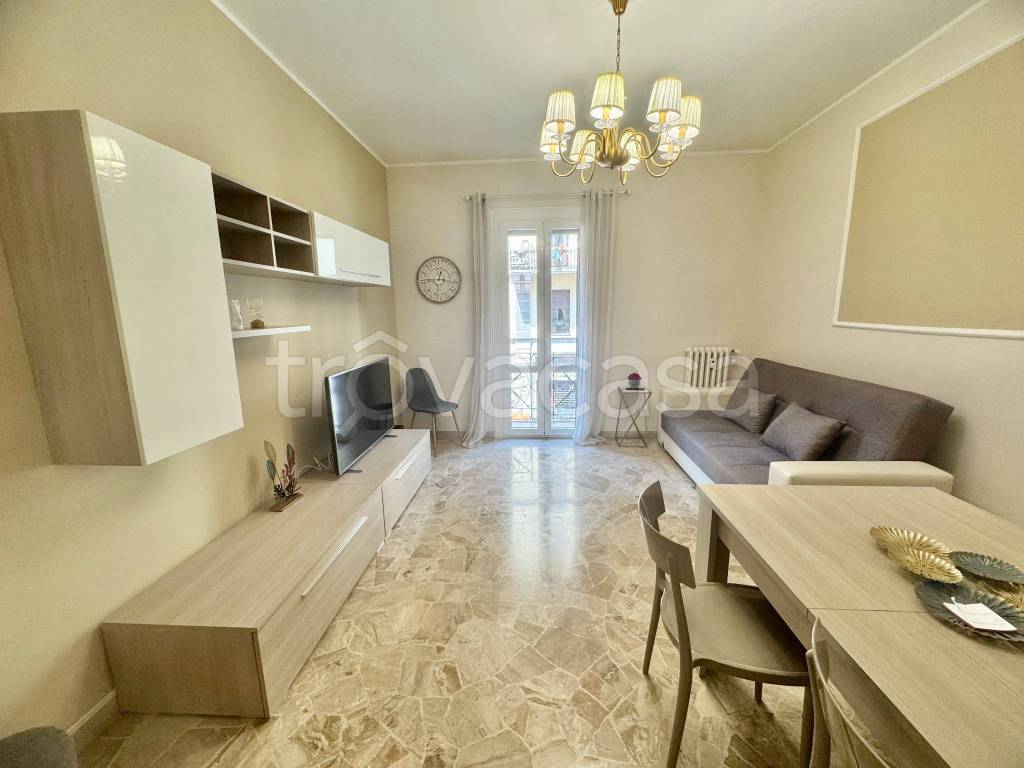 appartamento in vendita a Milano in zona Porta Venezia