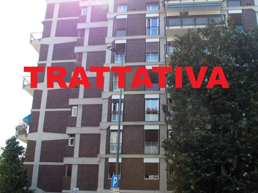 appartamento in vendita a Milano in zona Città Studi