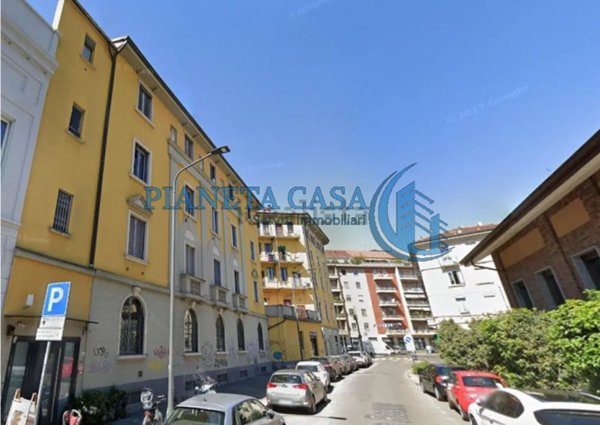 appartamento in vendita a Milano in zona Isola