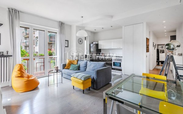 appartamento in vendita a Milano in zona Solari