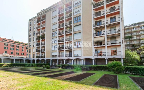 appartamento in vendita a Milano in zona Solari