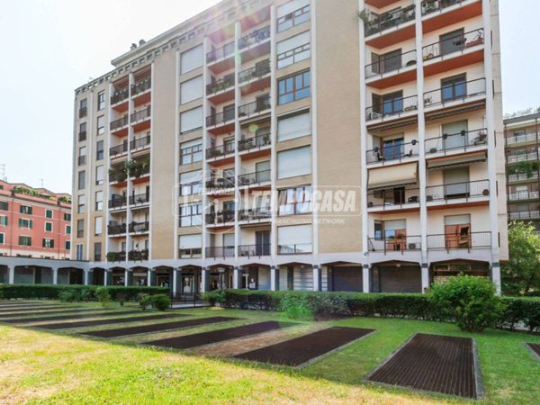 appartamento in vendita a Milano in zona Solari