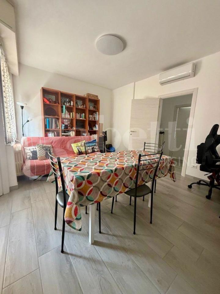appartamento in vendita a Milano in zona Chiesa Rossa