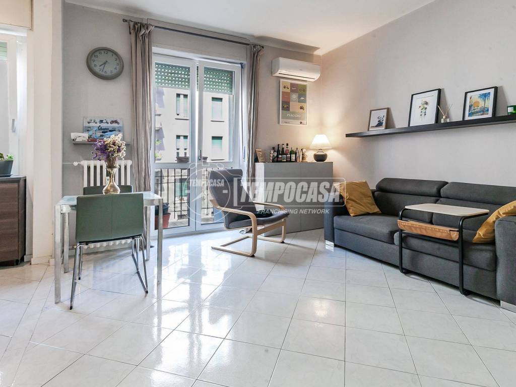 appartamento in vendita a Milano in zona Greco