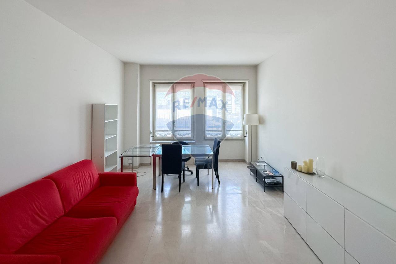 appartamento in vendita a Milano in zona Porta Vigentina