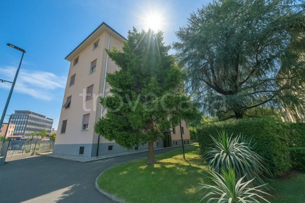 appartamento in vendita a Milano in zona Corvetto
