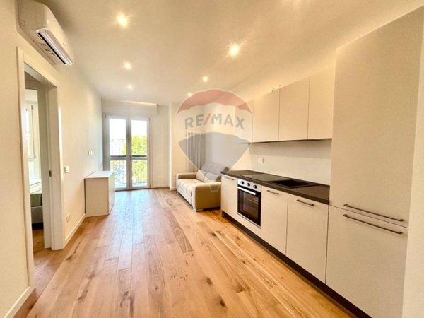 appartamento in vendita a Milano in zona Porta Garibaldi