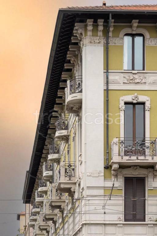 appartamento in vendita a Milano in zona Porta Ticinese