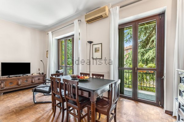 appartamento in vendita a Milano in zona Isola