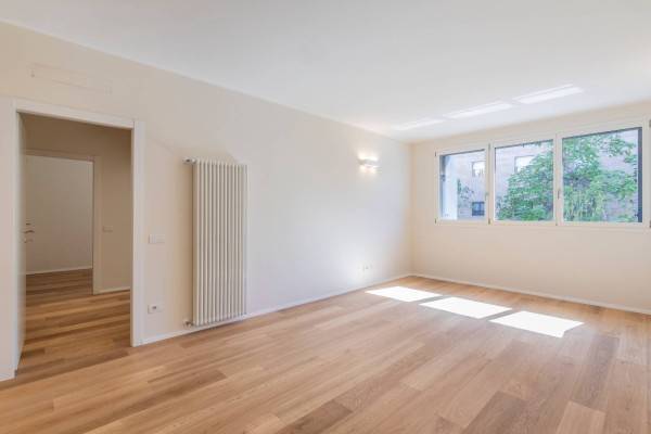 appartamento in vendita a Milano in zona Ghisallo