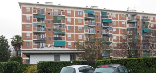 appartamento in vendita a Milano in zona Quartiere degli Olmi