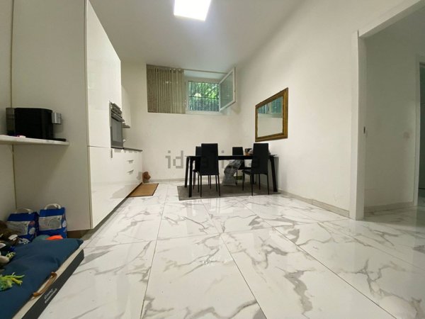 appartamento in vendita a Milano in zona XXII Marzo