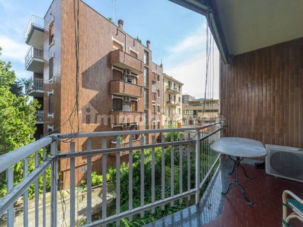 appartamento in vendita a Milano in zona Vigentino