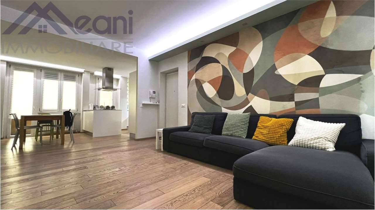 appartamento in vendita a Milano in zona Corvetto