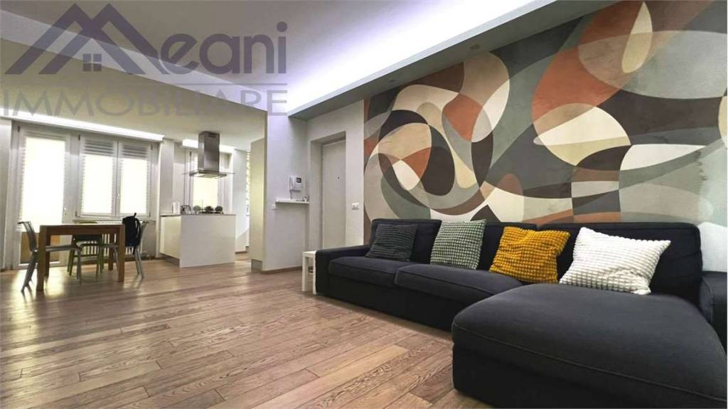 appartamento in vendita a Milano in zona Corvetto